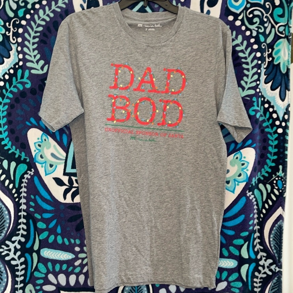 NWT Travis Mathew “Dad Bod” Tshirt S